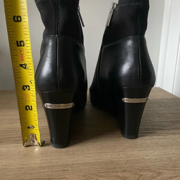 Michael Kors, Black Leather Wedge ankle boot - Picture 3 of 7